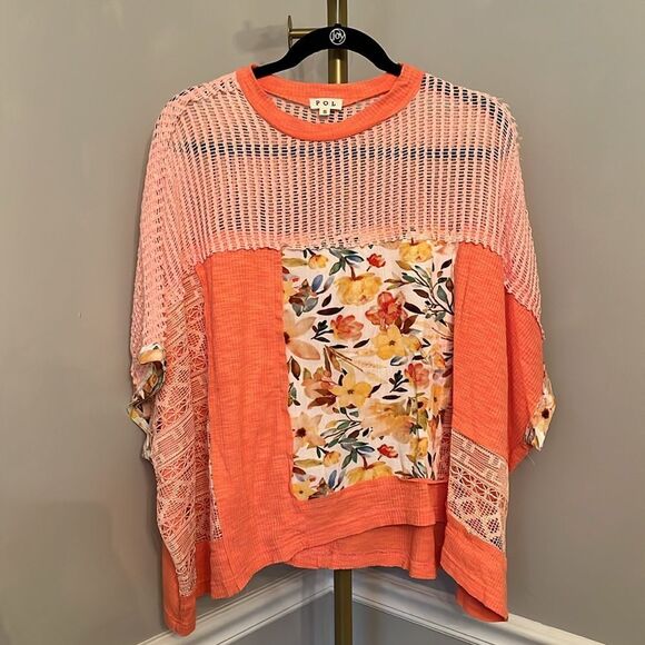 POL NEW Hollow Out Floral Half Sleeve Knit Top in coral - small - Picture 4 of 7